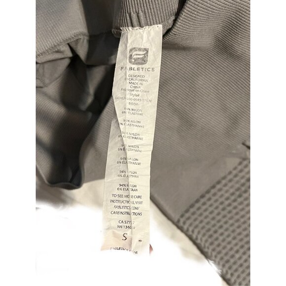 GRAY FABLETICS LEGGINGS - Picture 4 of 6
